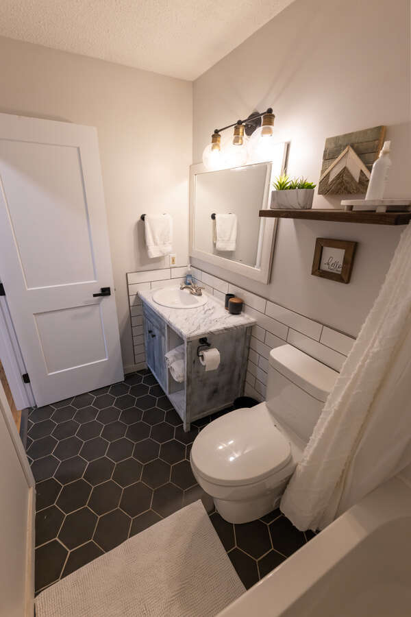 Main Bathroom