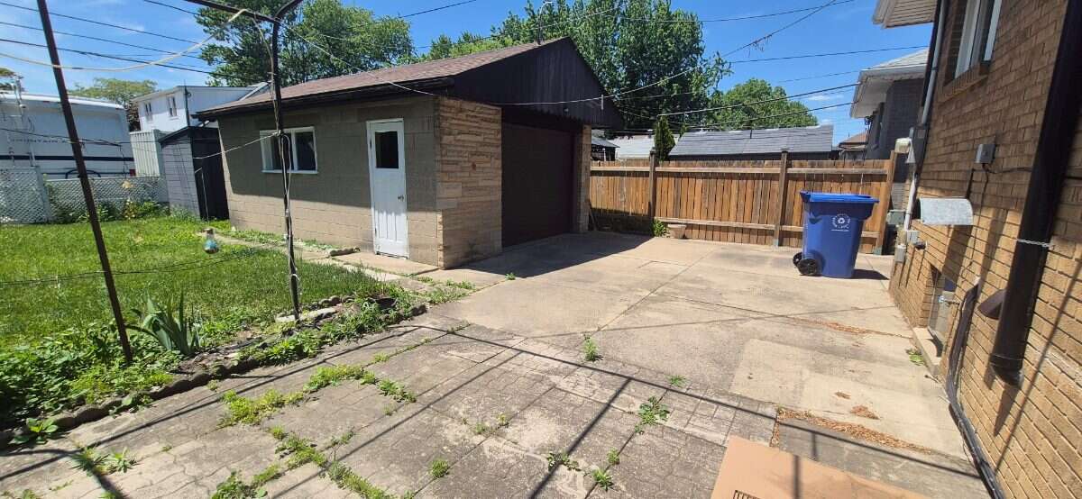 Bungalow in prime location