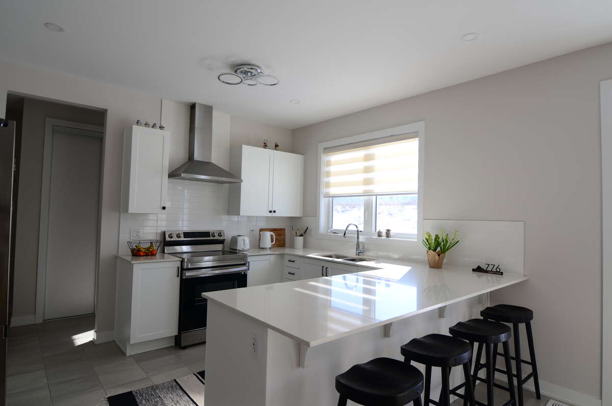 A Place to Call Home in Family-Friendly Barrhaven