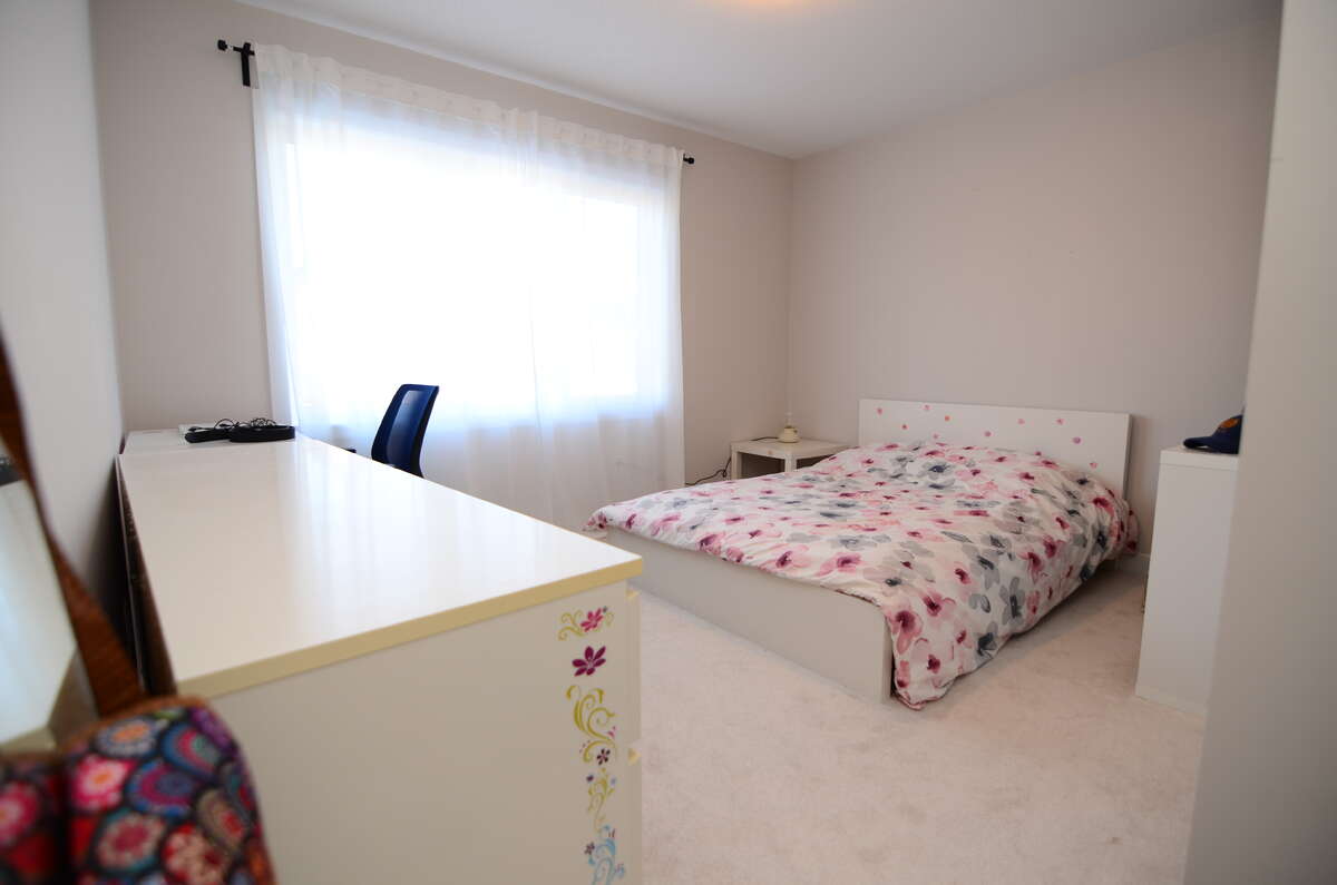 A Place to Call Home in Family-Friendly Barrhaven