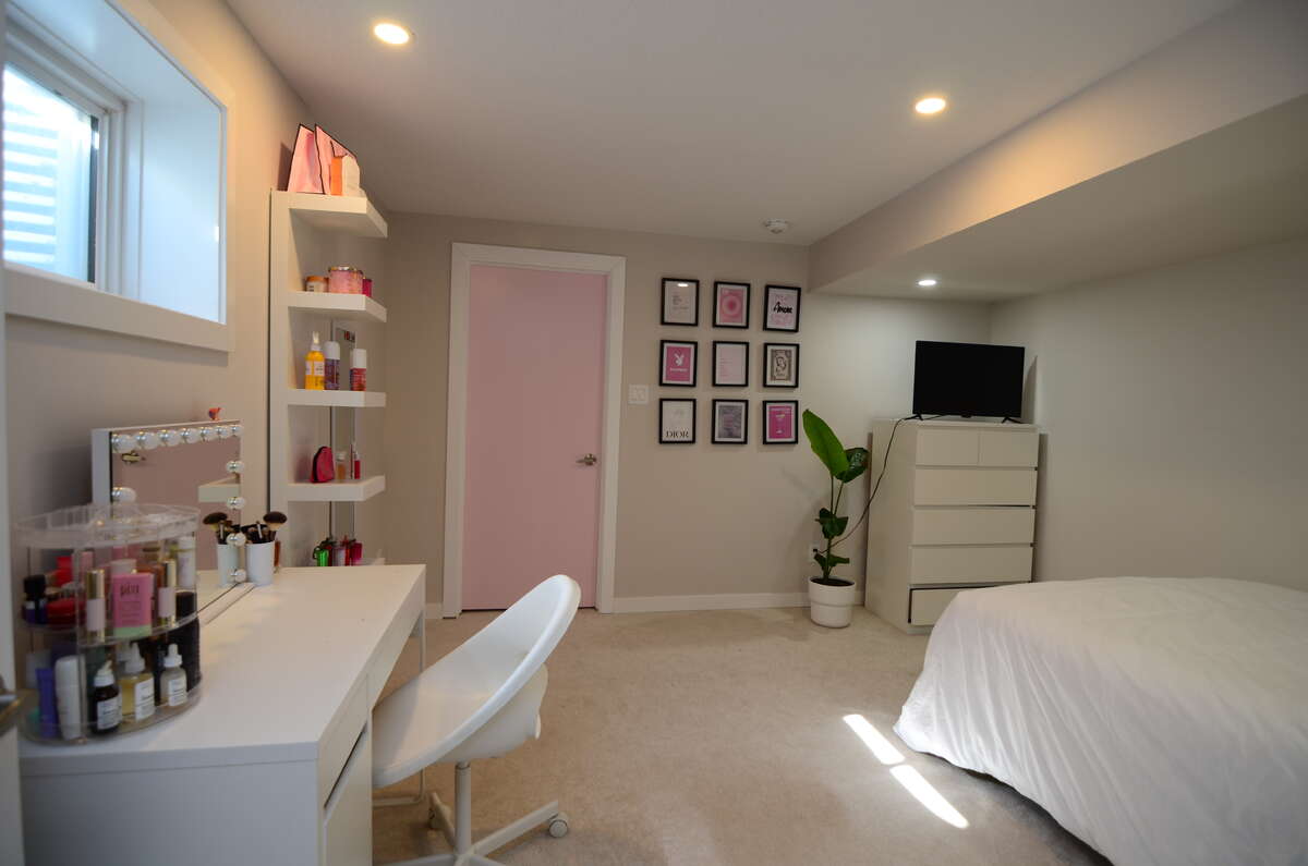 A Place to Call Home in Family-Friendly Barrhaven