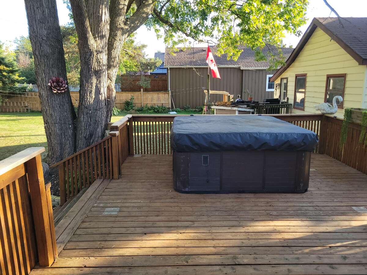 7 Person Hottub