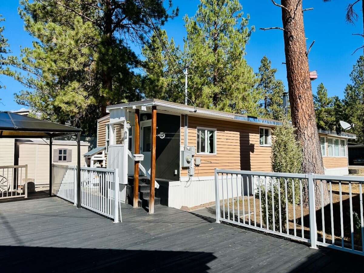 Cosy Home in Desirable 55+ Mobile Park