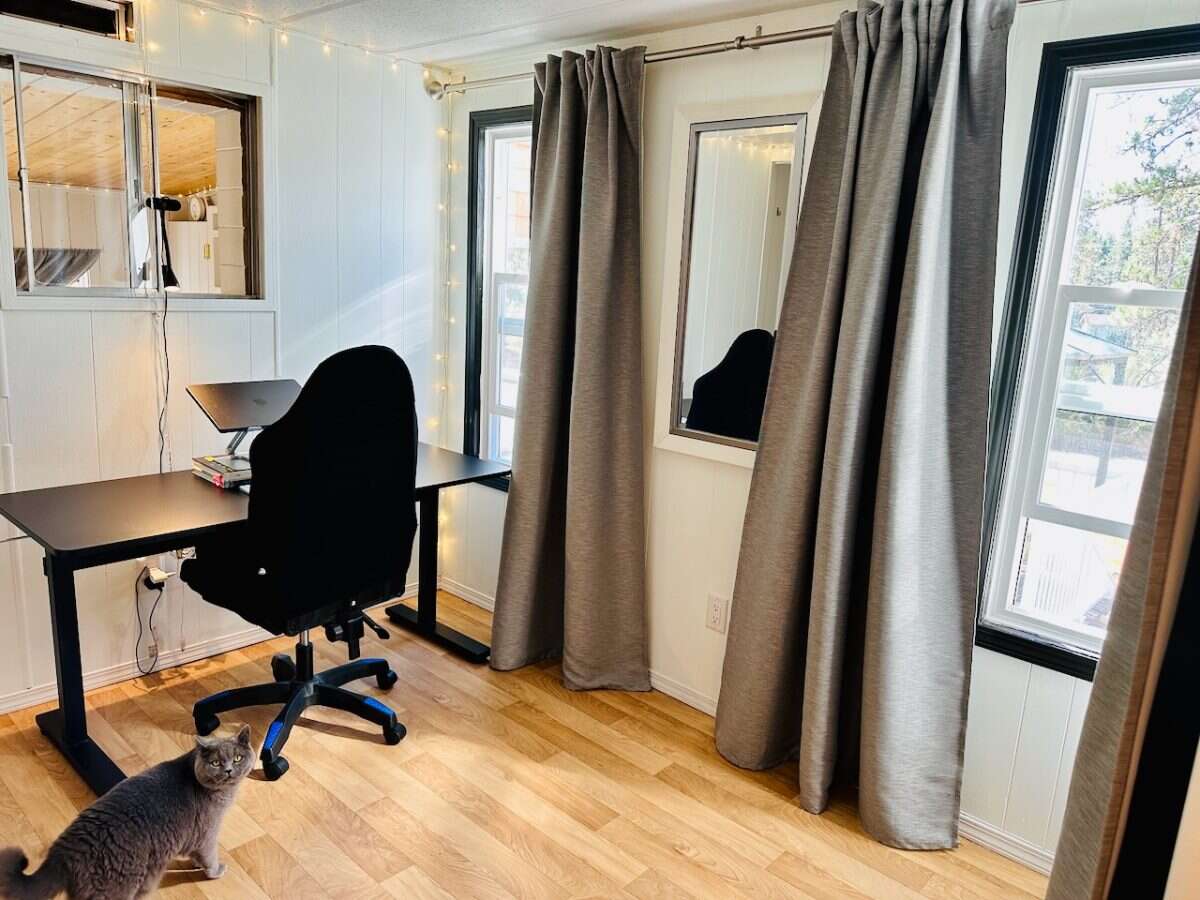 Cosy Home in Desirable 55+ Mobile Park