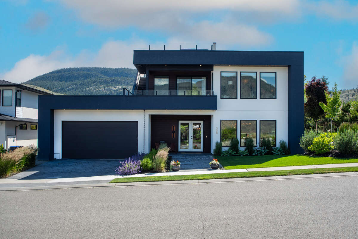 308 Holloway Dr