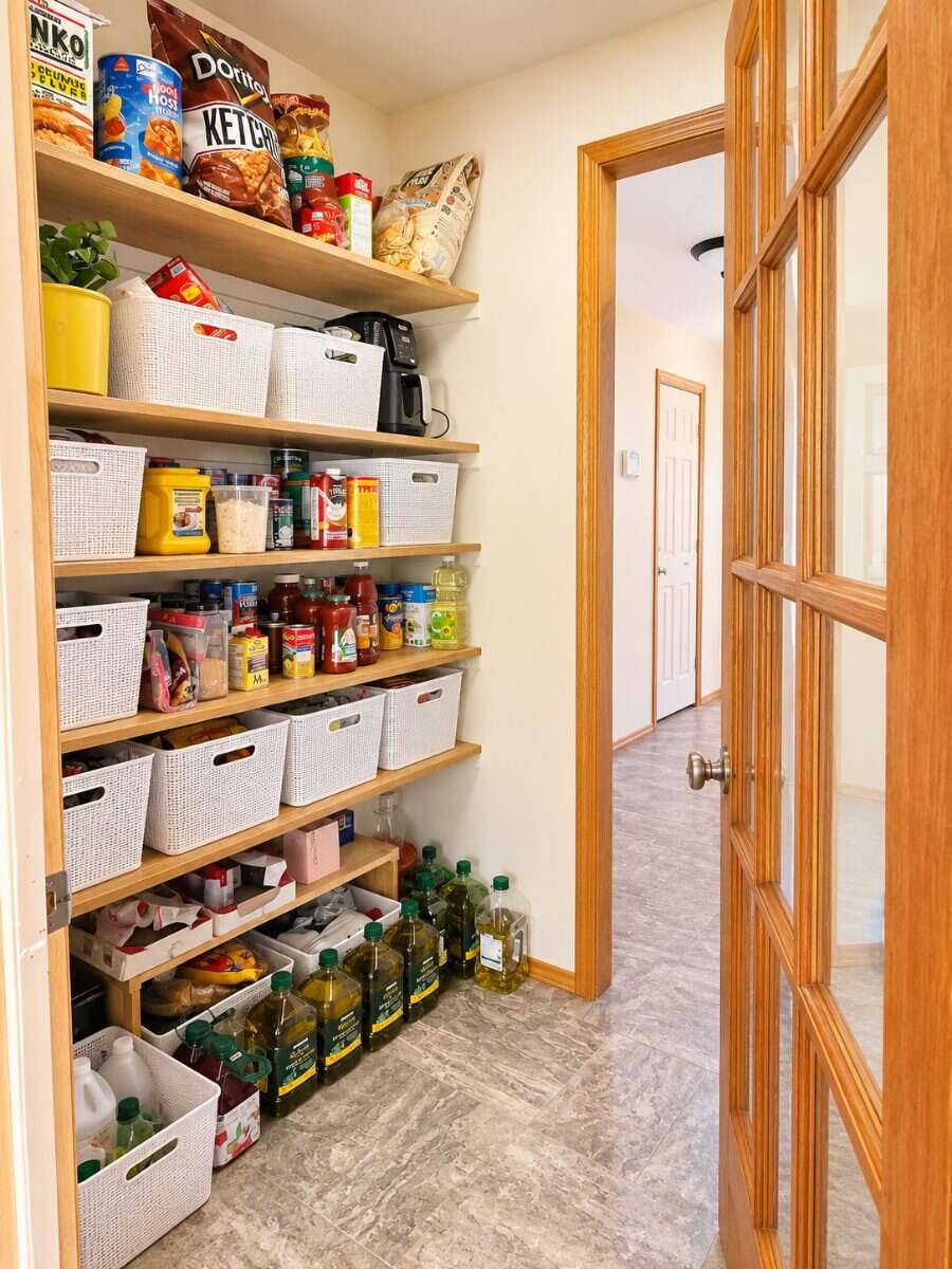 Extended Family living on peaceful acreage