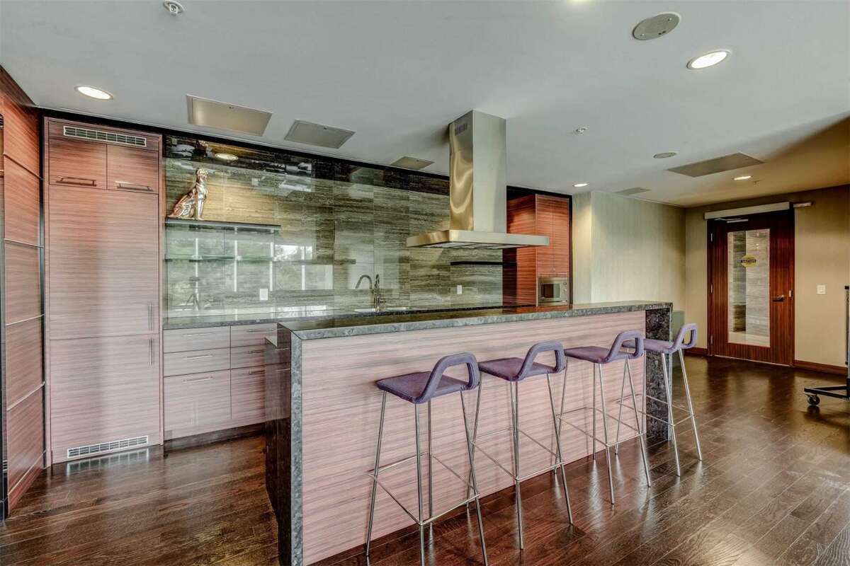 1 of 2 Party Rooms