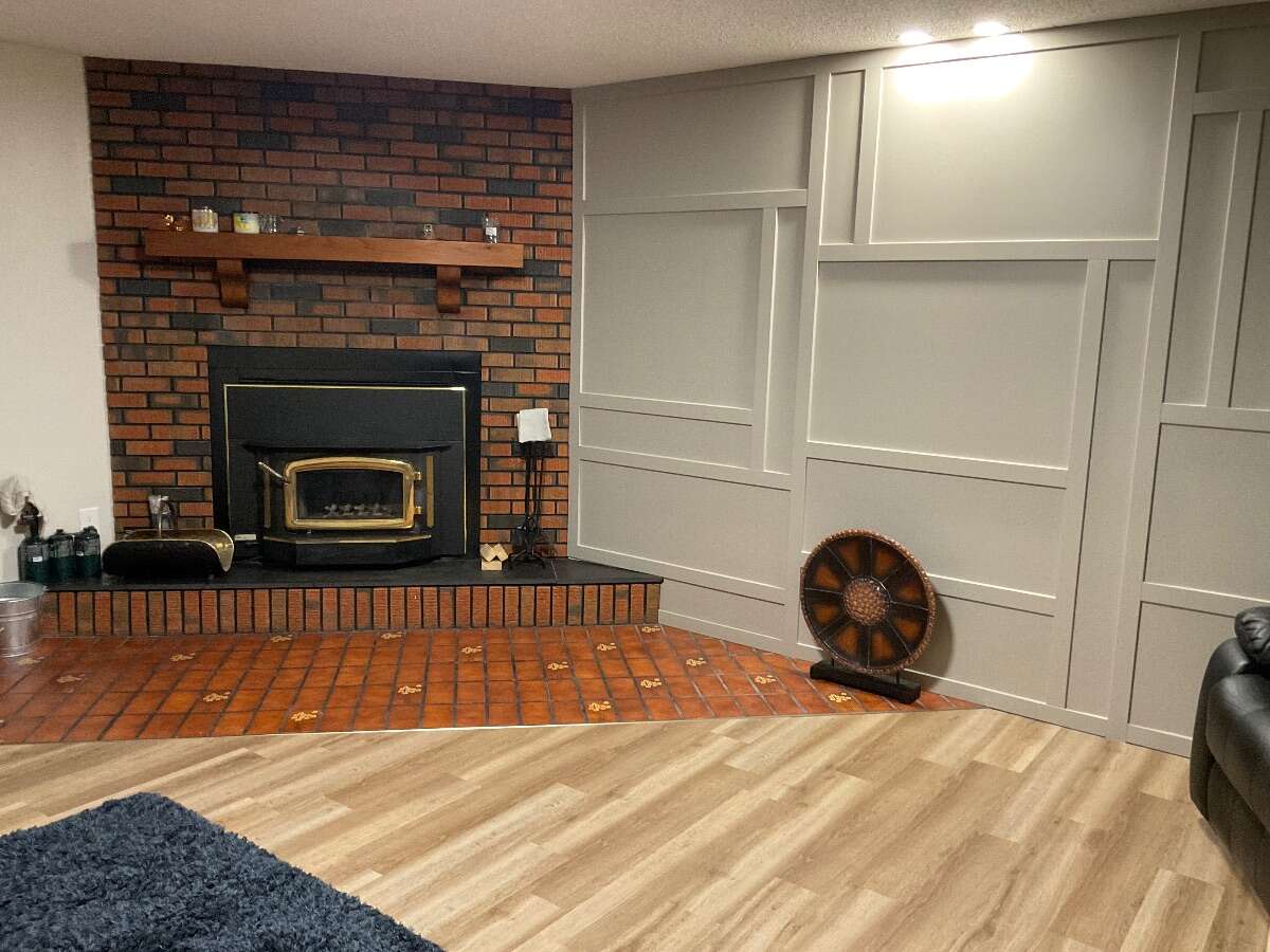 Sherwood Park Bungalow backing onto Walking Path