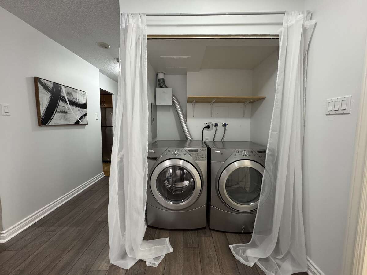 Laundry in suite