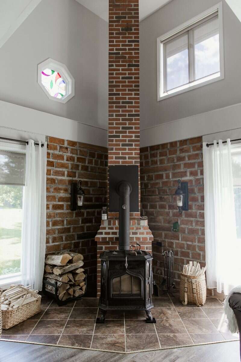Distinctive Country Home on 6+/- Private Acres