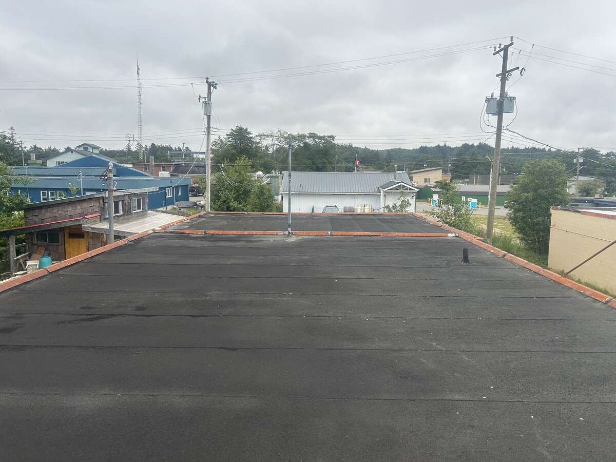 Tar and Gravel Roof