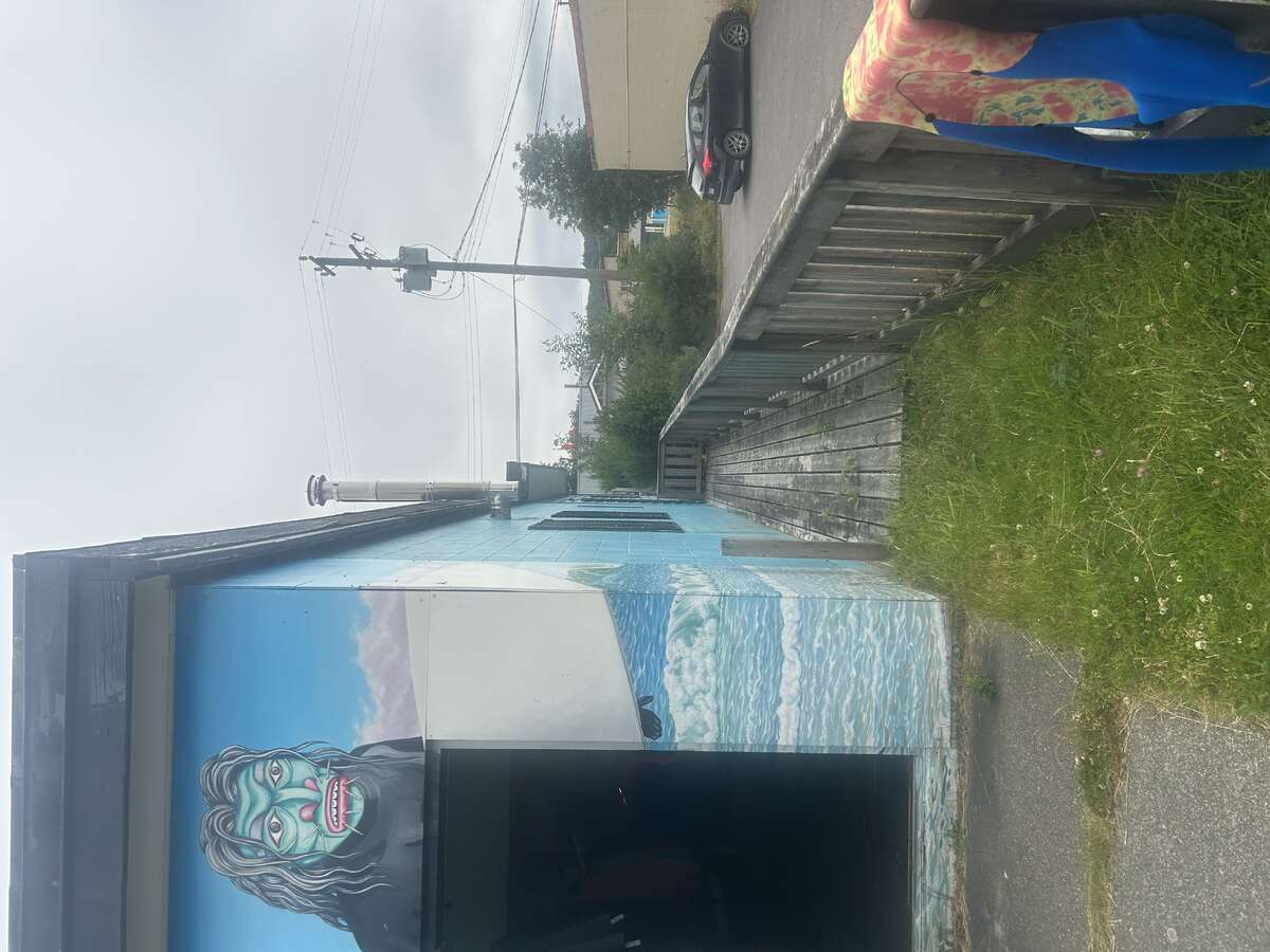External walkway Unit A