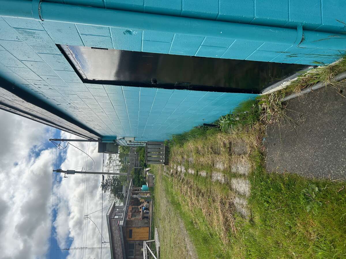 Walkway Unit B