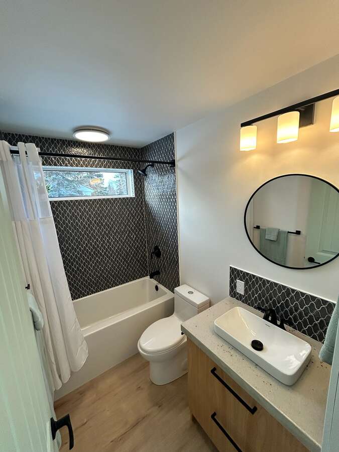 Tile surrounds and concrete counter