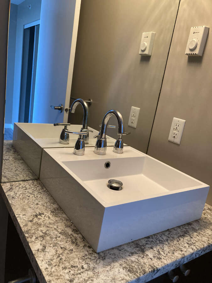 Bathtub