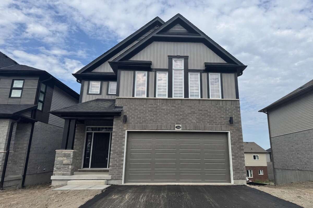 348 Canada Plum Street