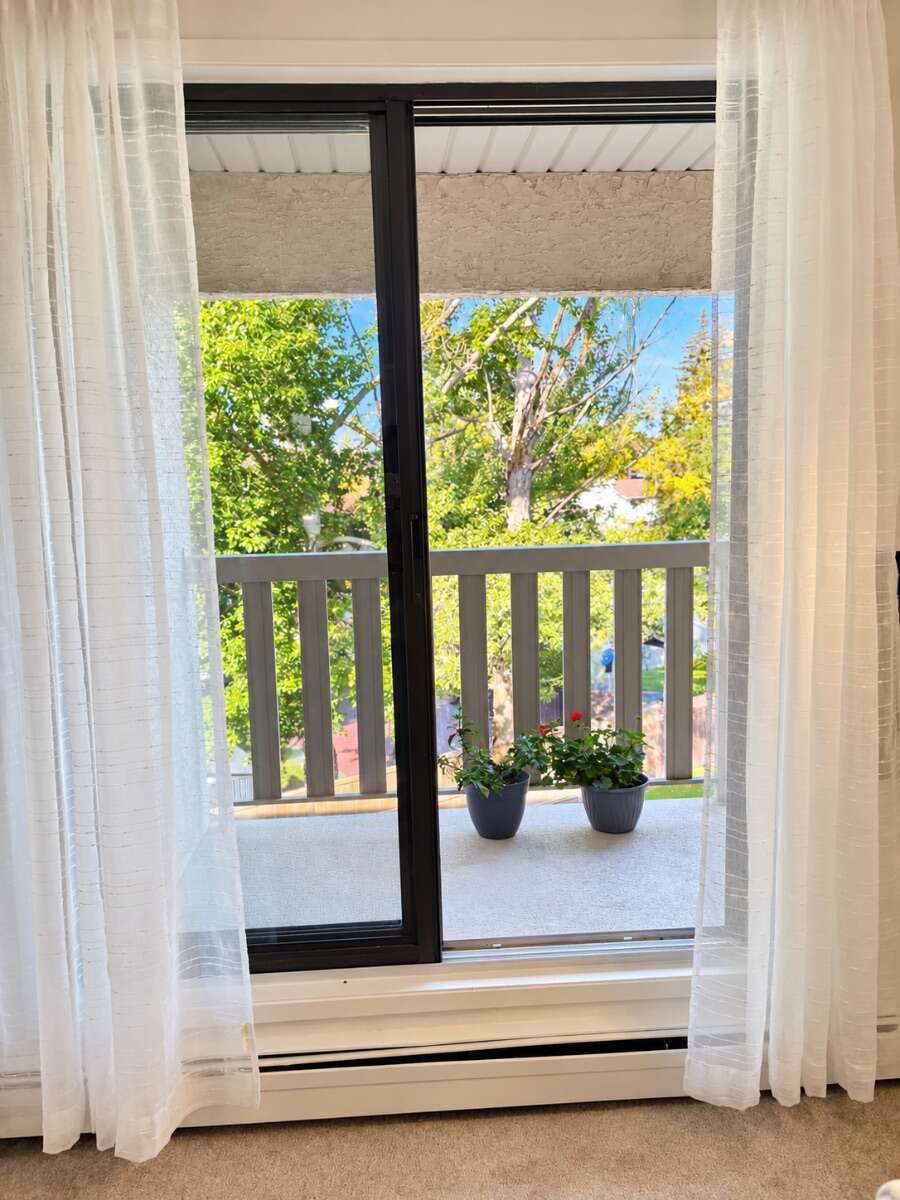 Newly renovated and spacious condo