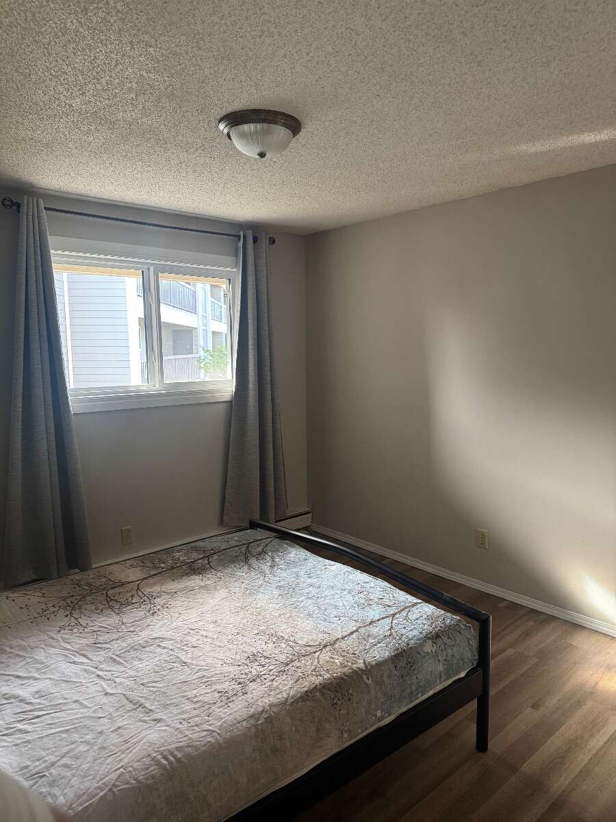 2 Bedroom 1 Bathroom Condo in Forest Grove