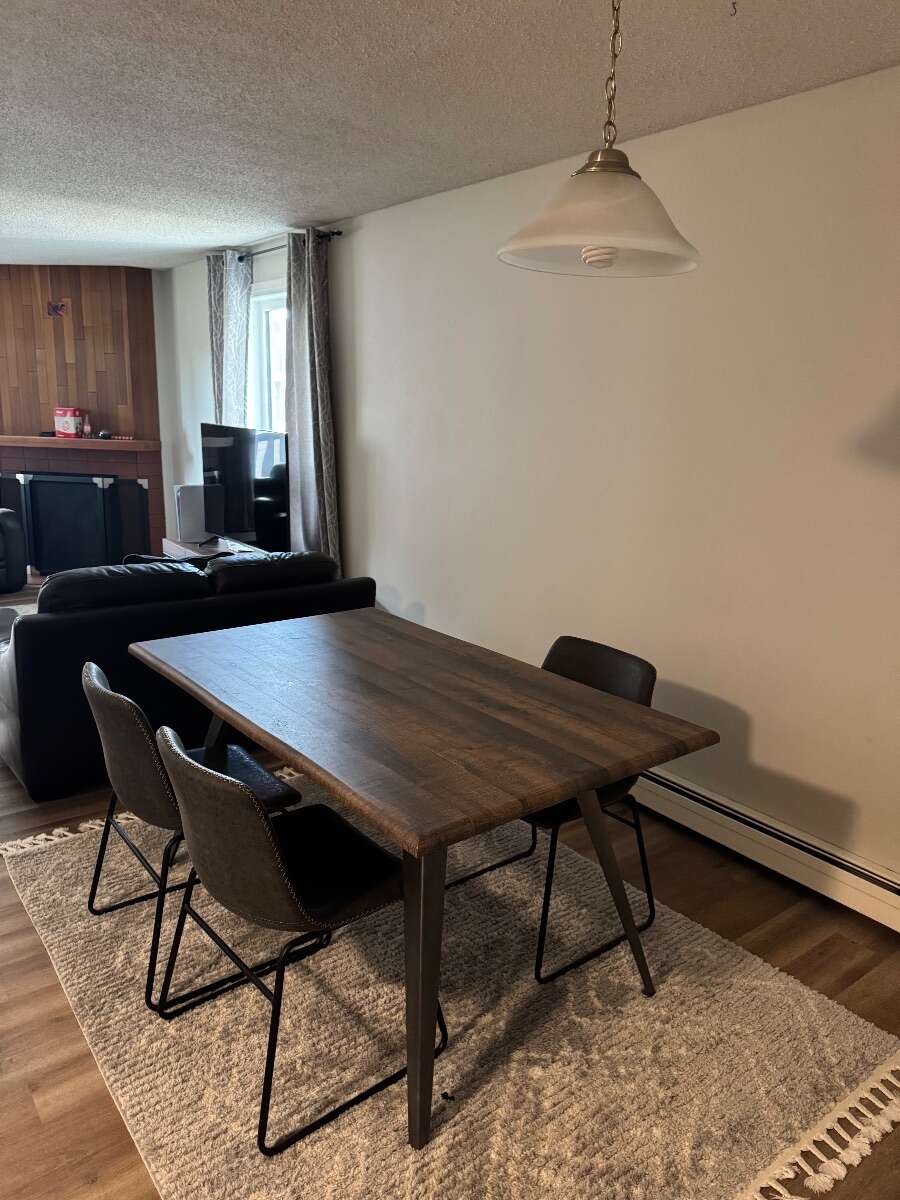 2 Bedroom 1 Bathroom Condo in Forest Grove