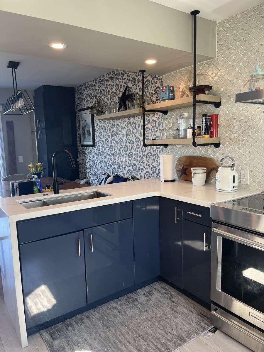 Quartz counter tops with waterfall edge