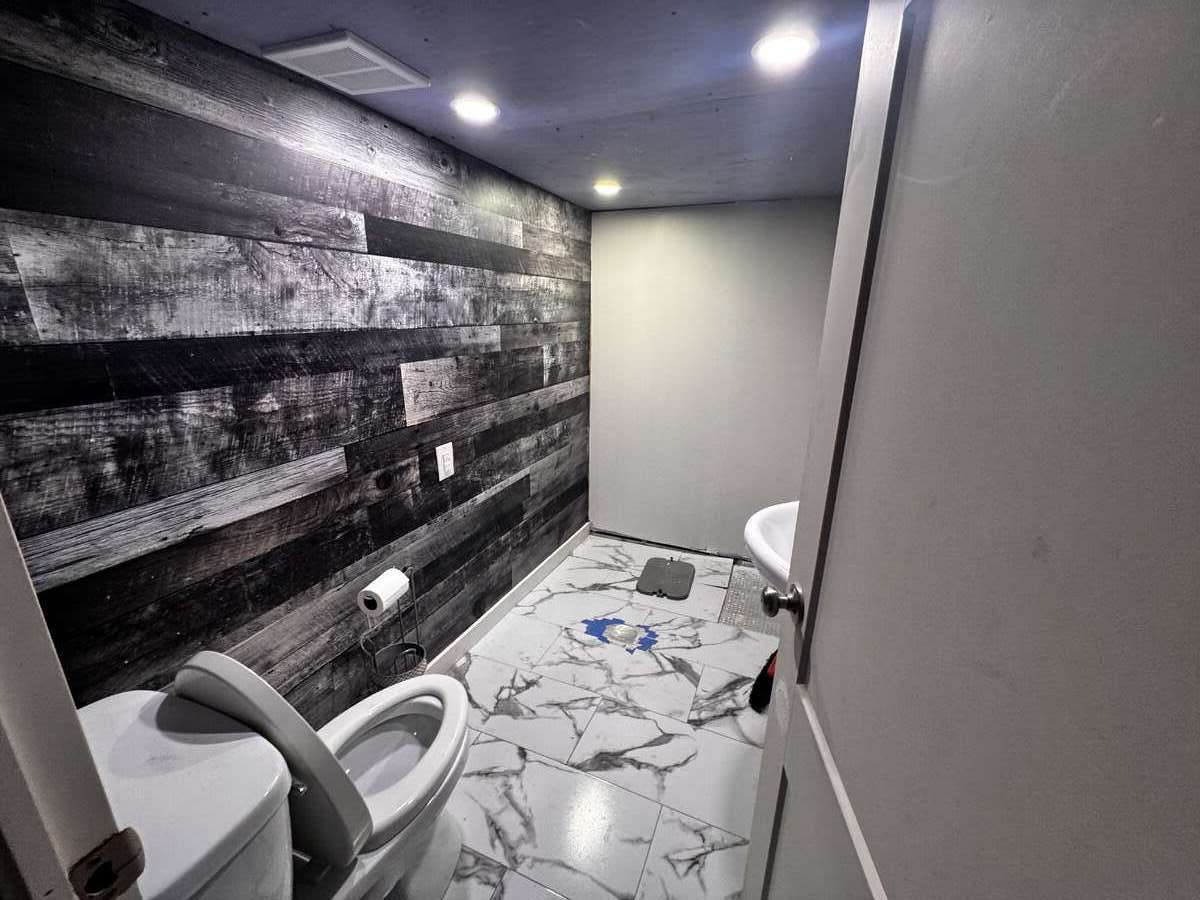 1/2 bath in the basement