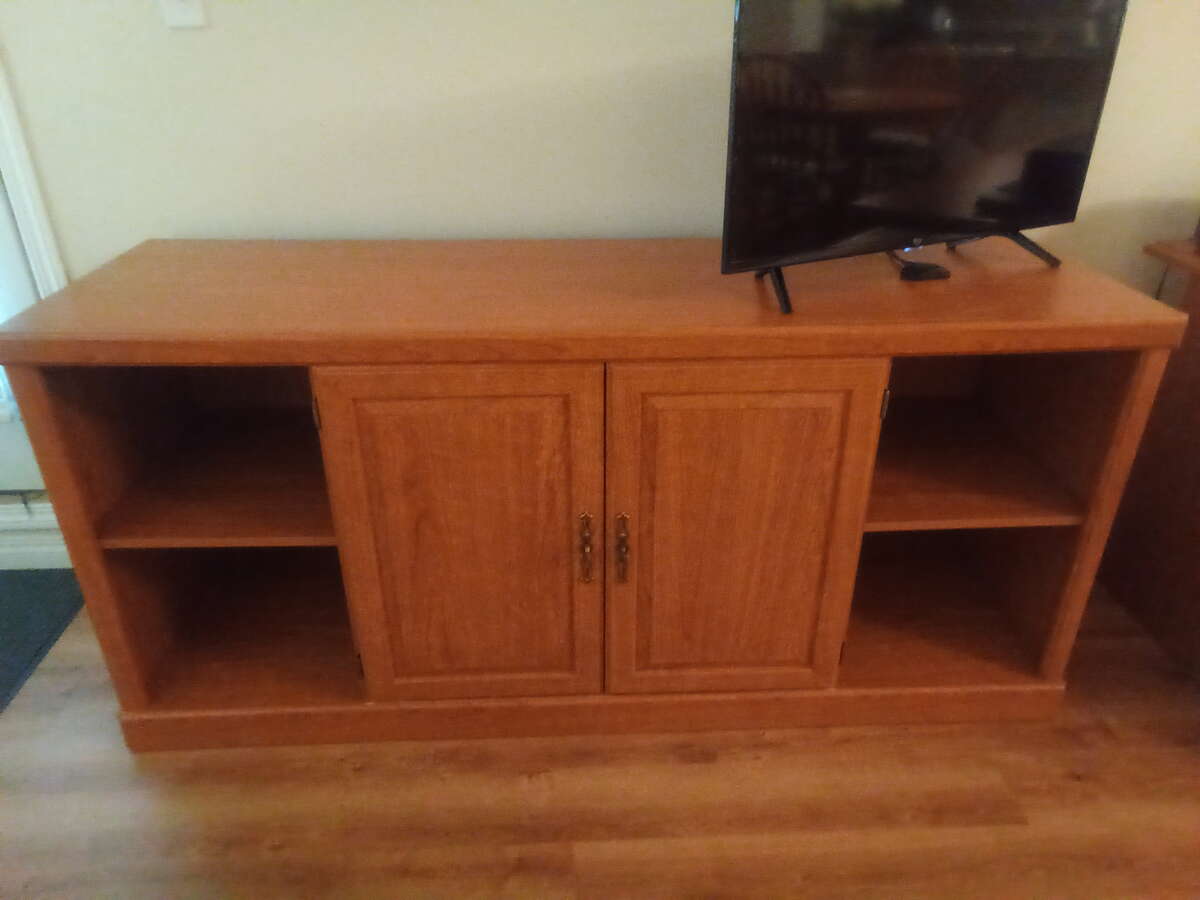Spacious 1 Bedroom Condo, Amazing Location