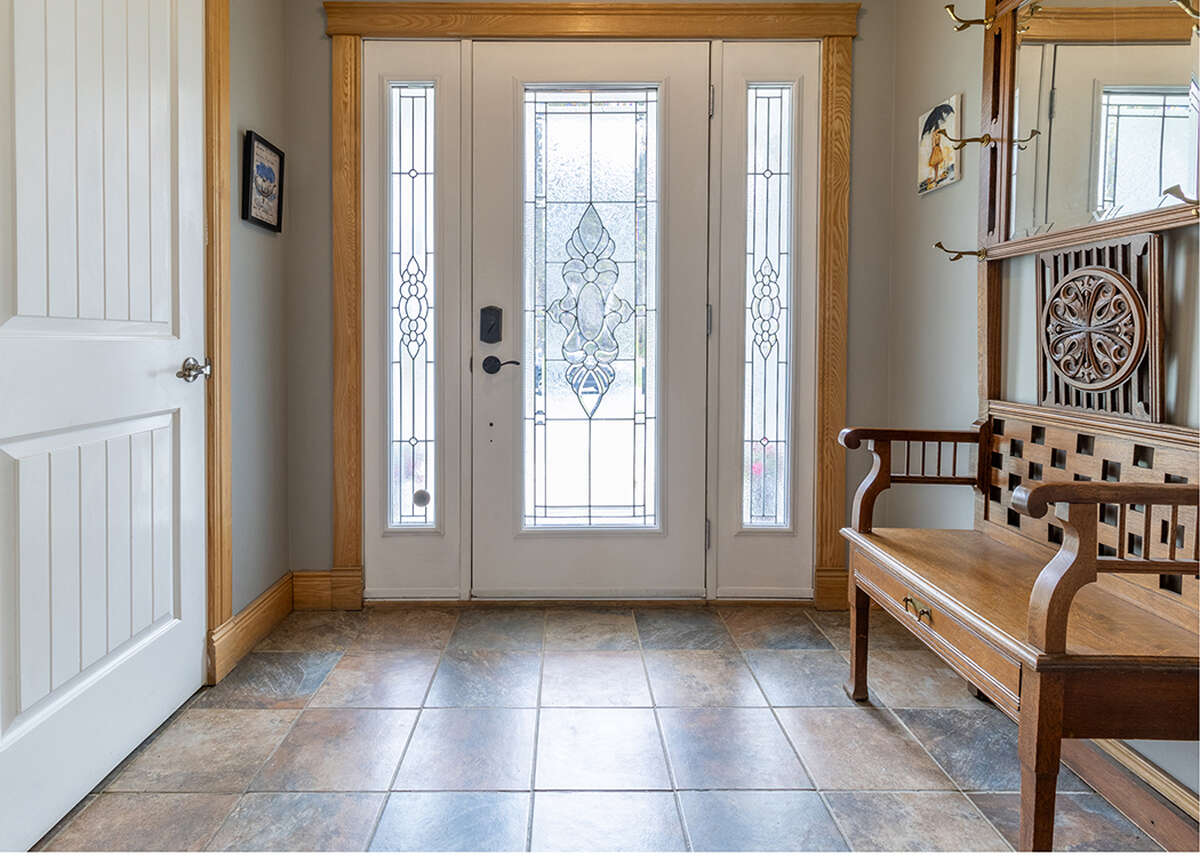 Upper Level Entrance