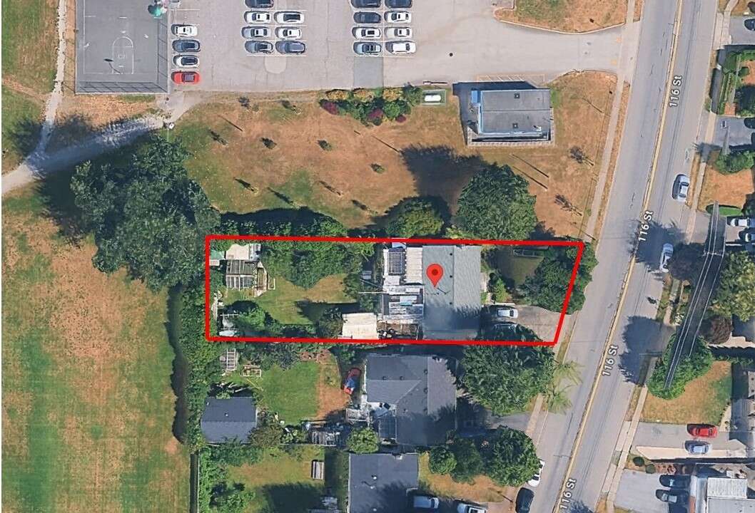 Large flat lot for potential redevelopment