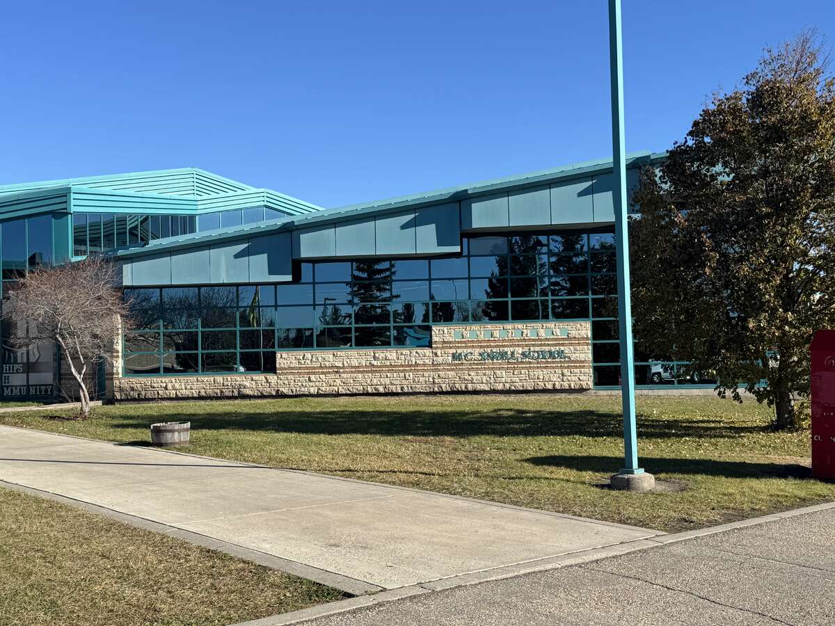 M.C. Knoll K-8 School