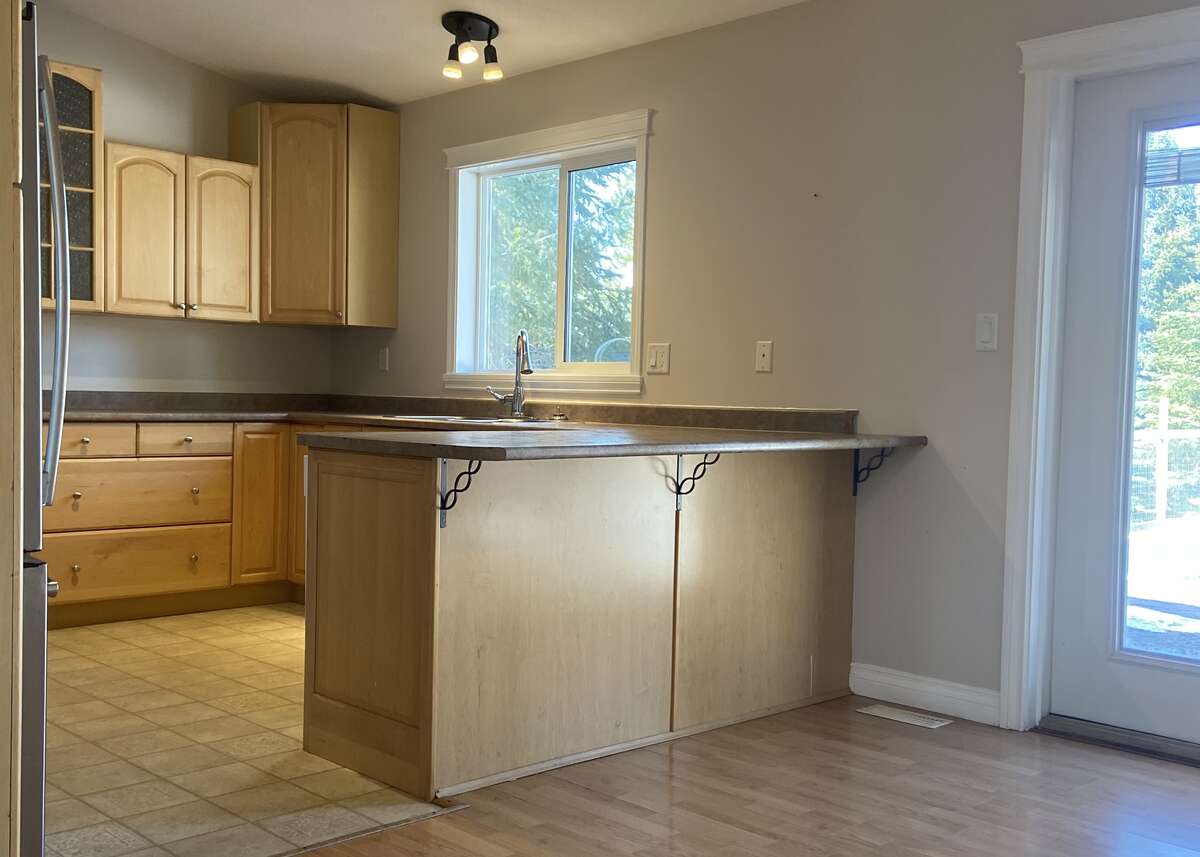 Kitchen 3