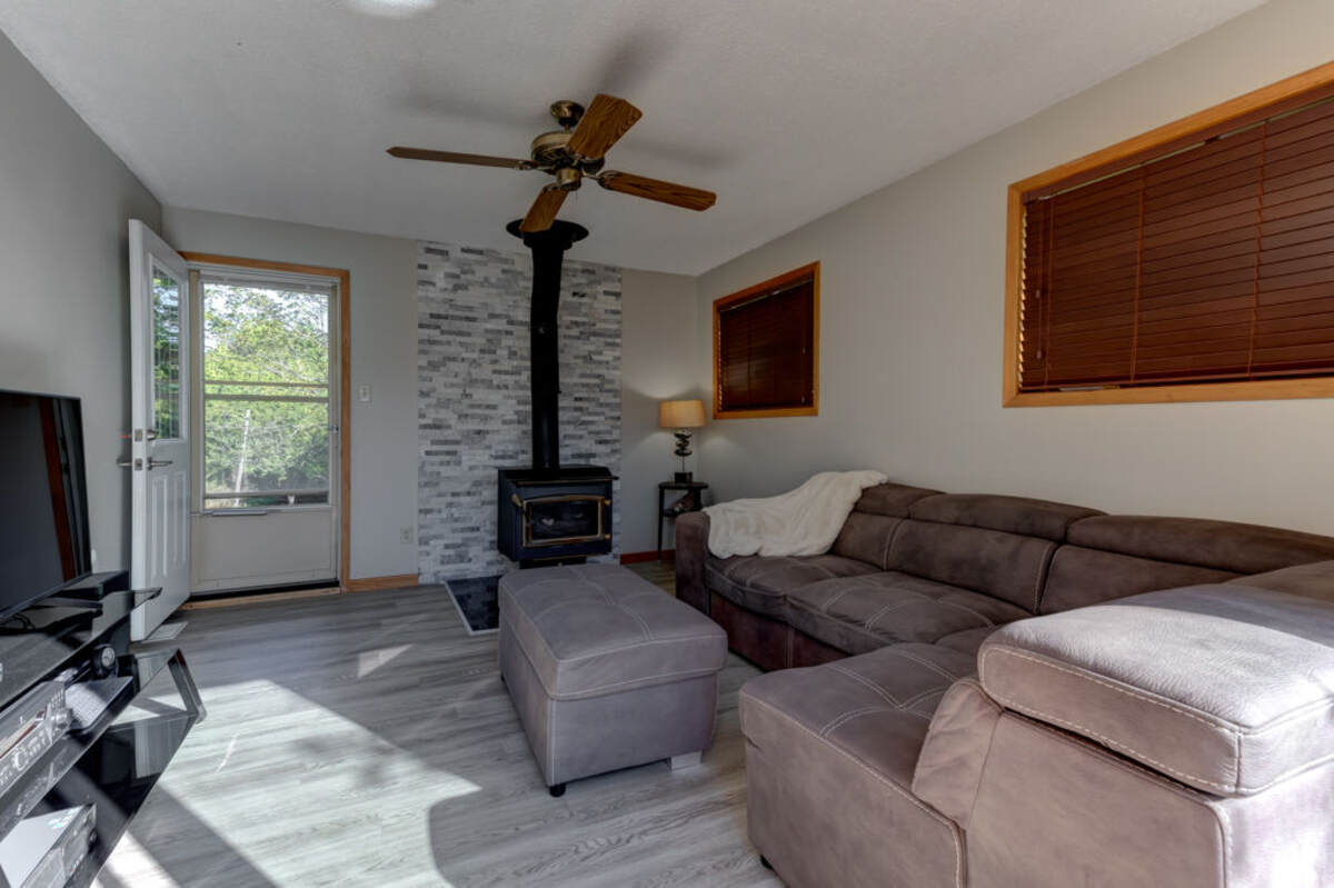 13 Cedar, interior, walk out to the back yard.