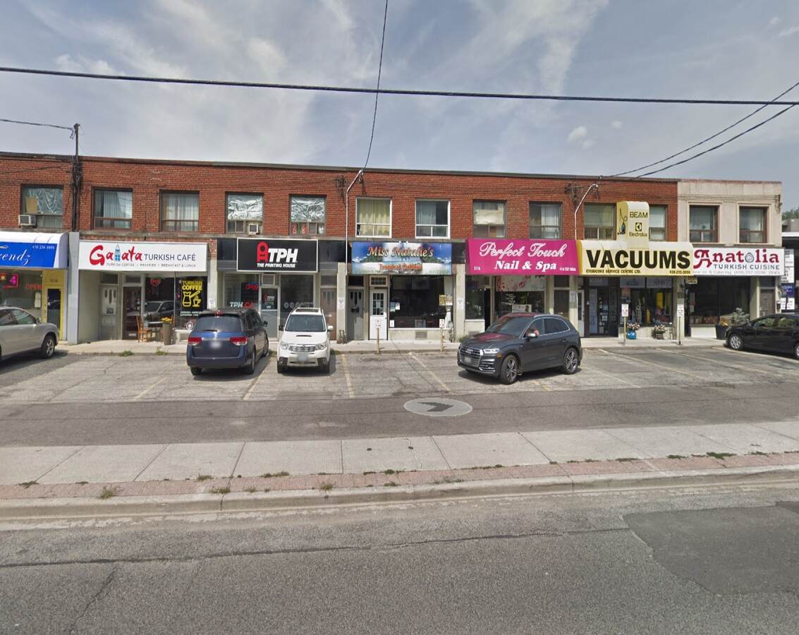 Land with Building(s) / Apartment / Commercial Space / Revenue Property / Vacant Land For Sale in Toronto, ON - 2+1 bed, 5 bath