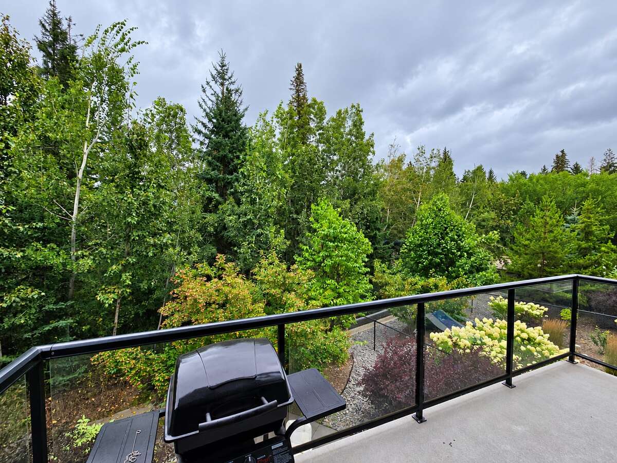 Rare Forest-Backing Townhome in Rutherford