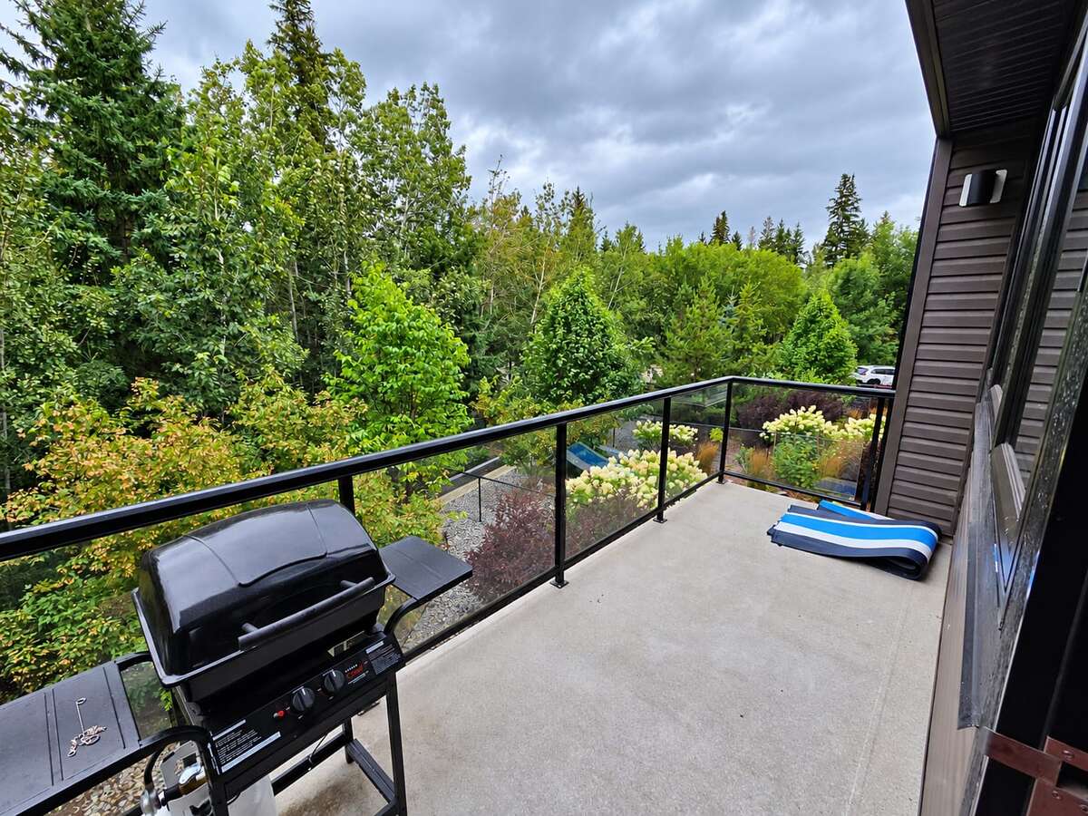 Rare Forest-Backing Townhome in Rutherford