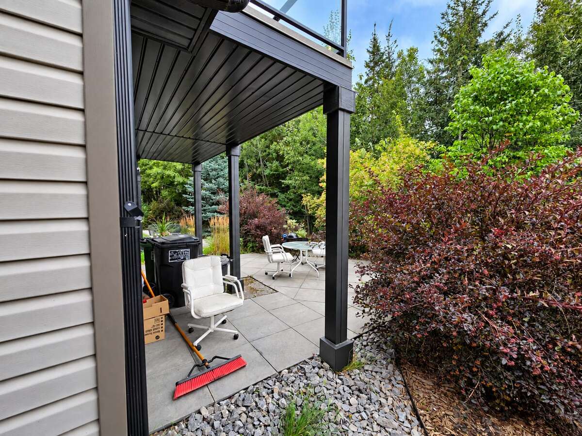 Rare Forest-Backing Townhome in Rutherford