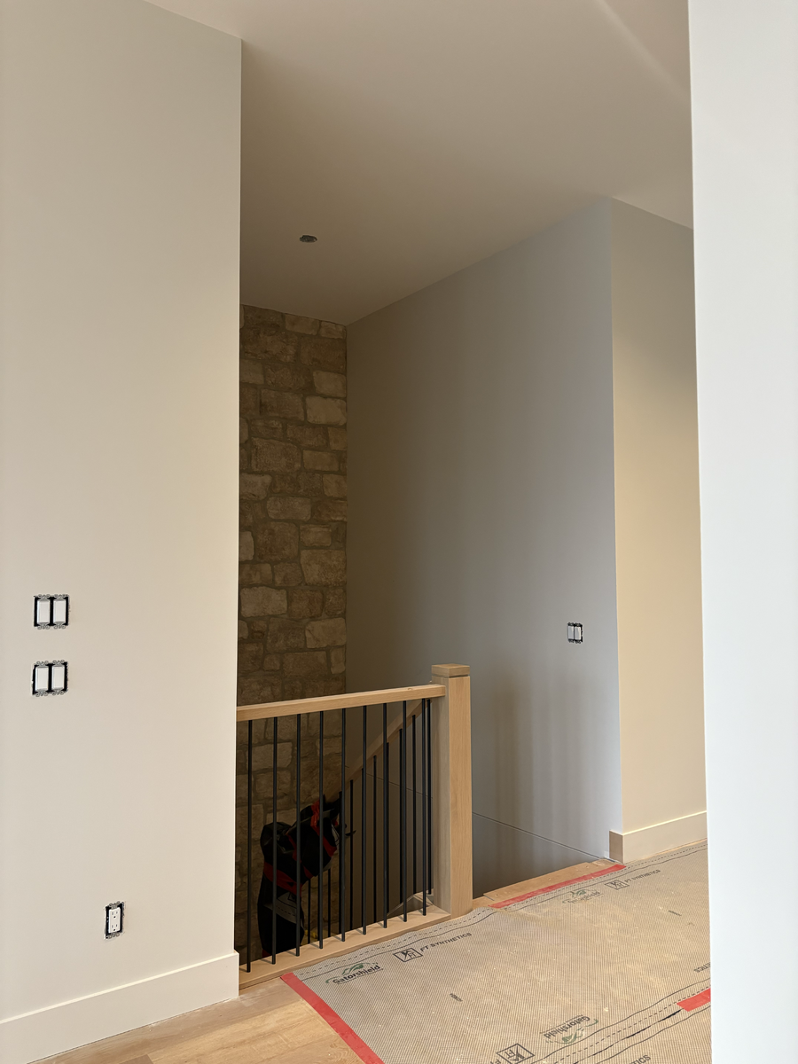 Stone wall feature on stairwell