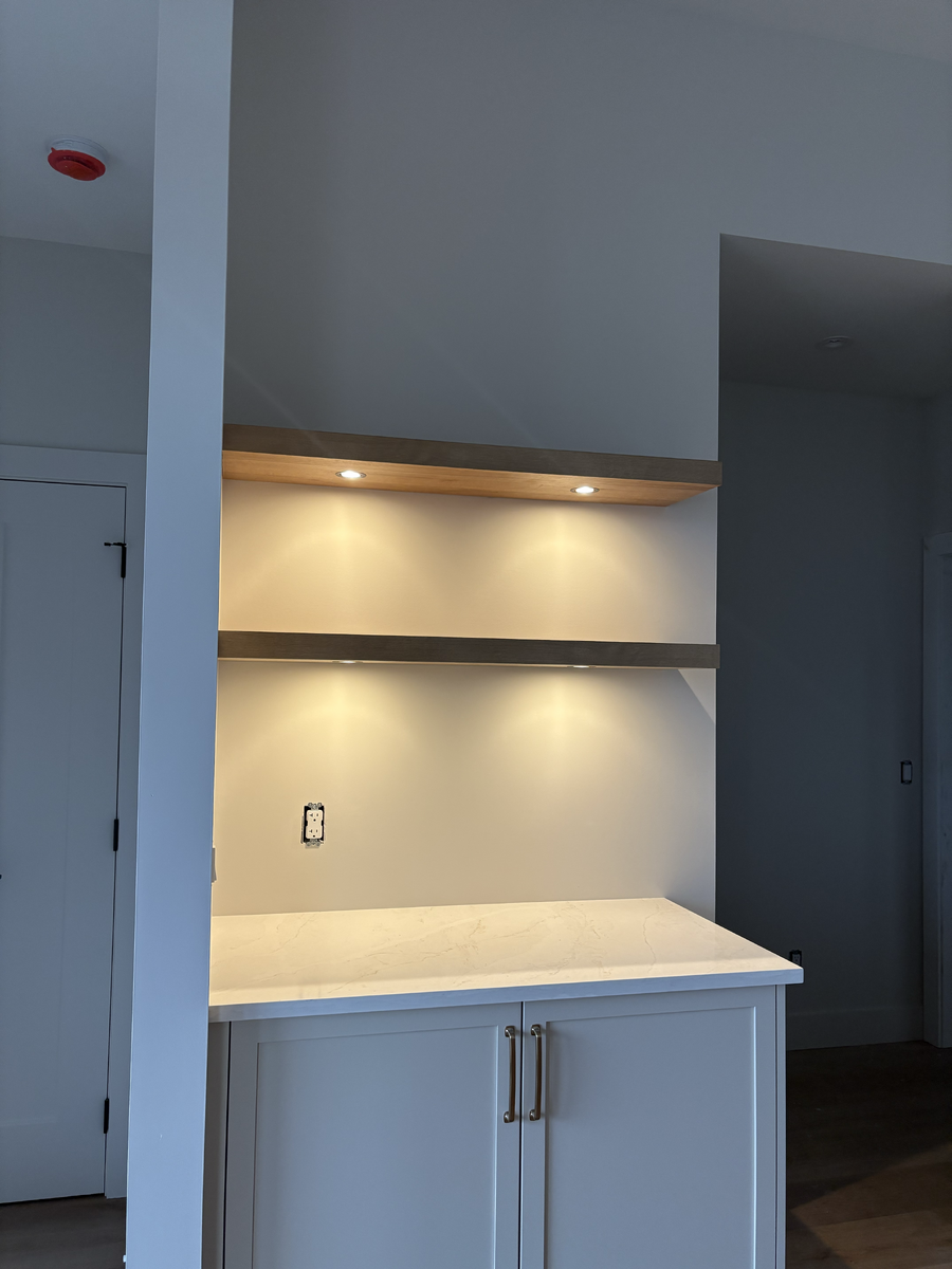 Kitchen (coffee bar with under shelf lighting)