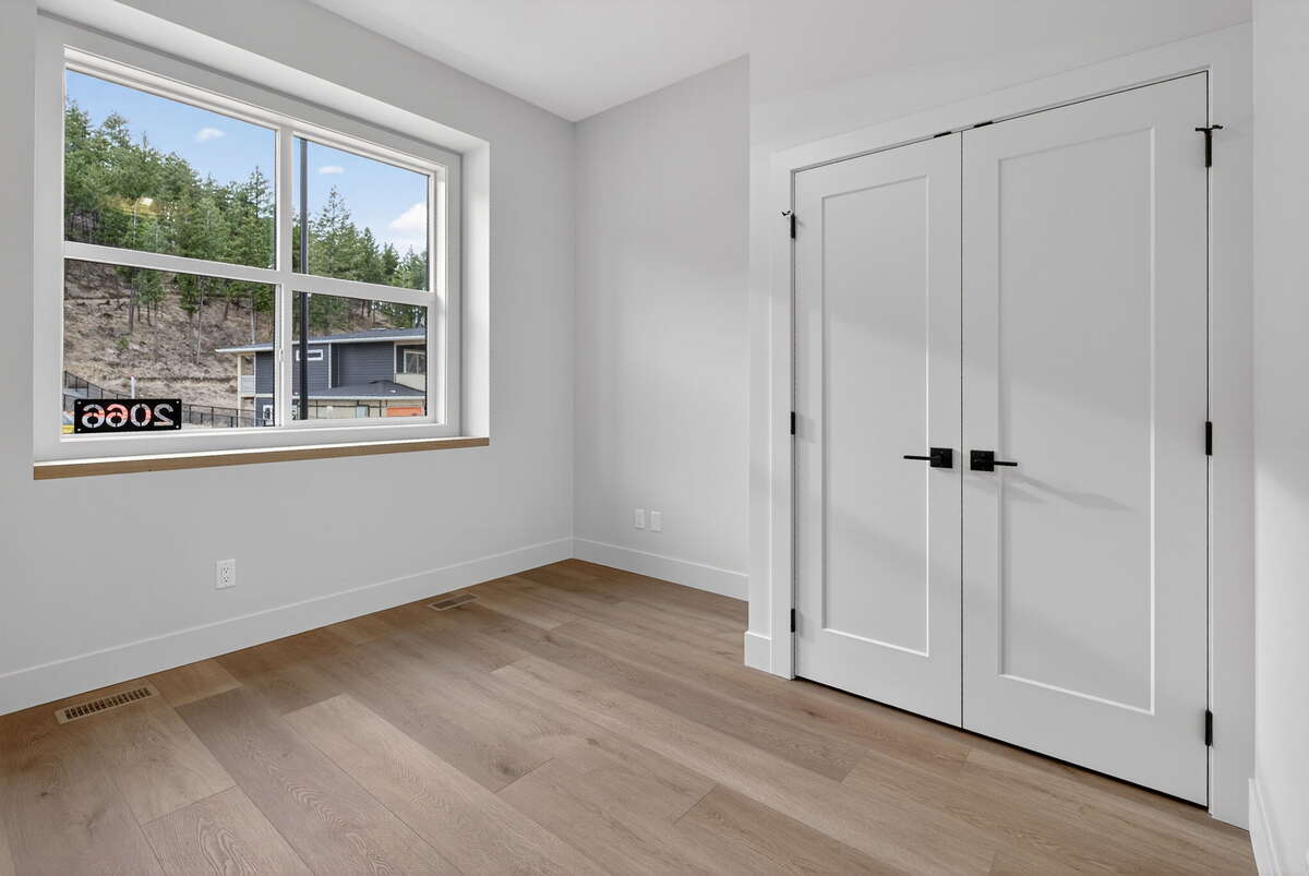 Main Floor Bedroom 2