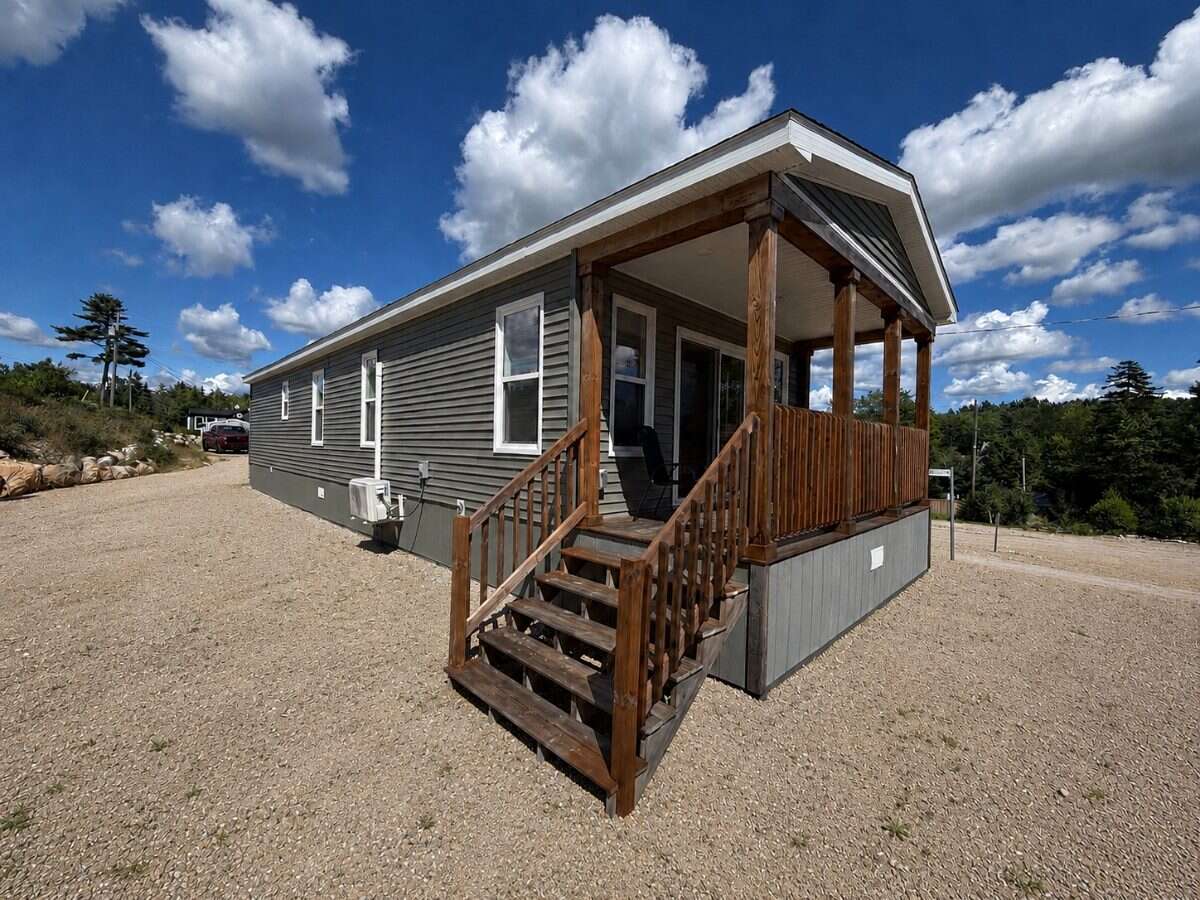 2 bedroom home in Kwyet Waters
