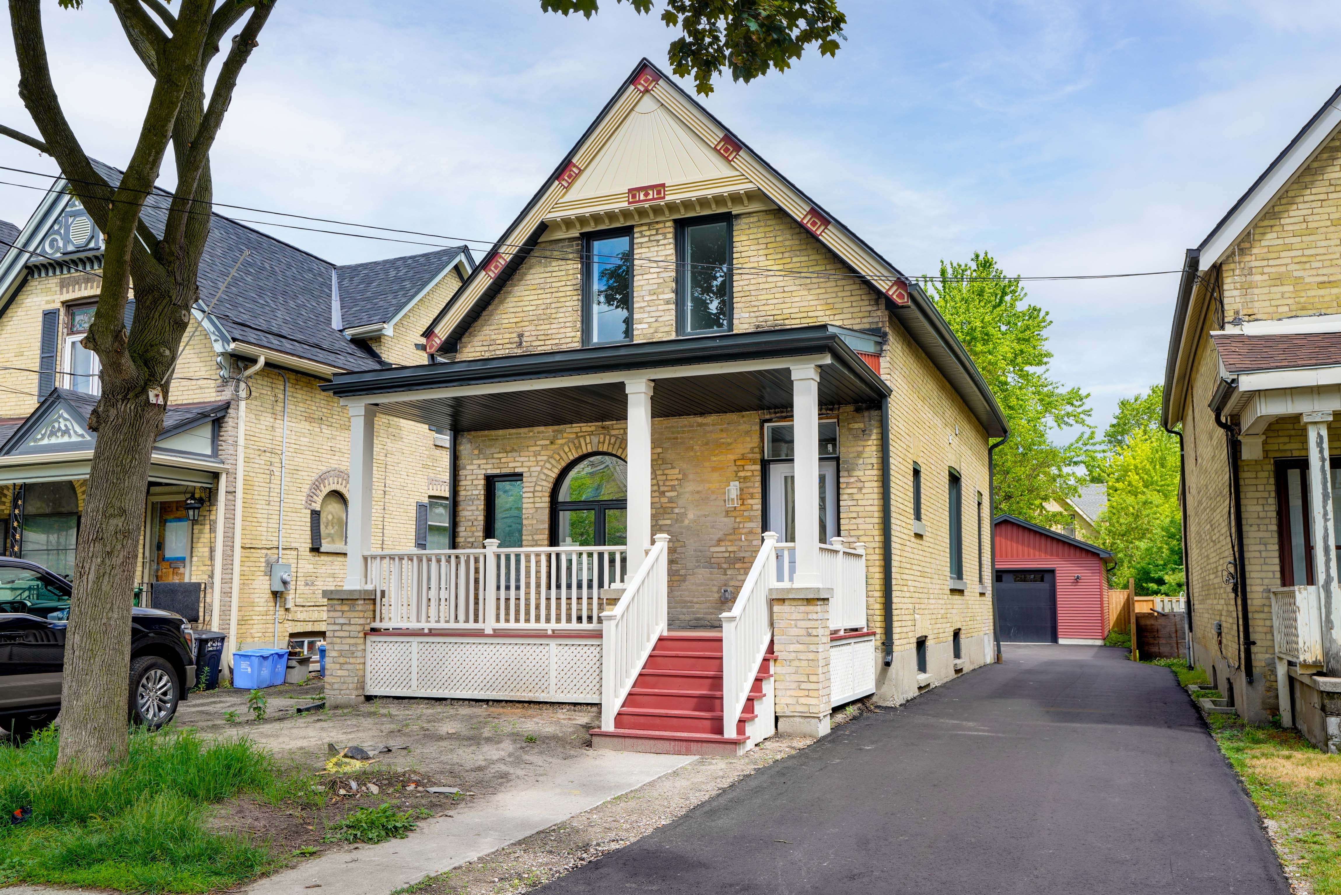 840 Lorne Ave