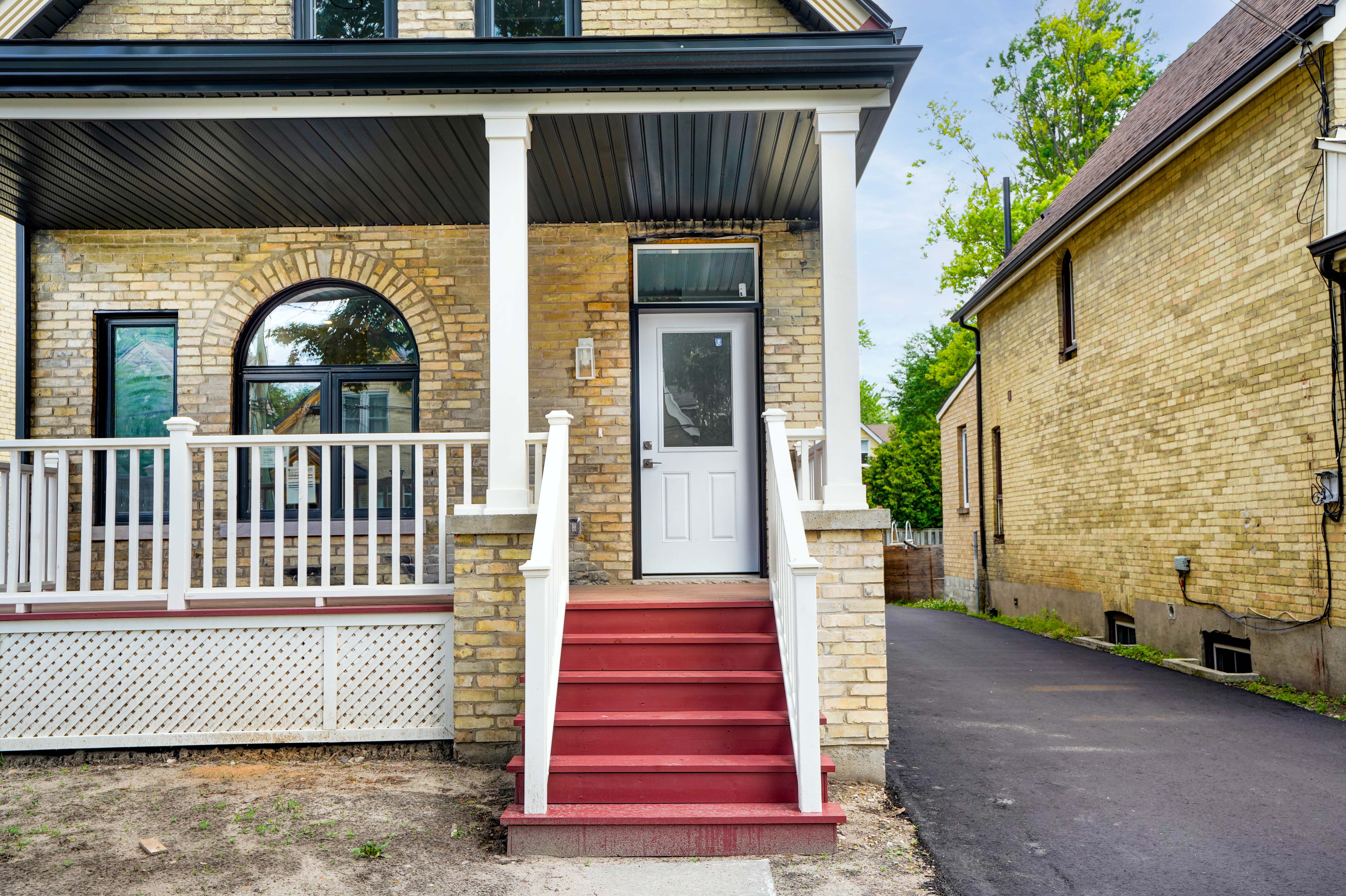 Completly newly built home from the inside out!