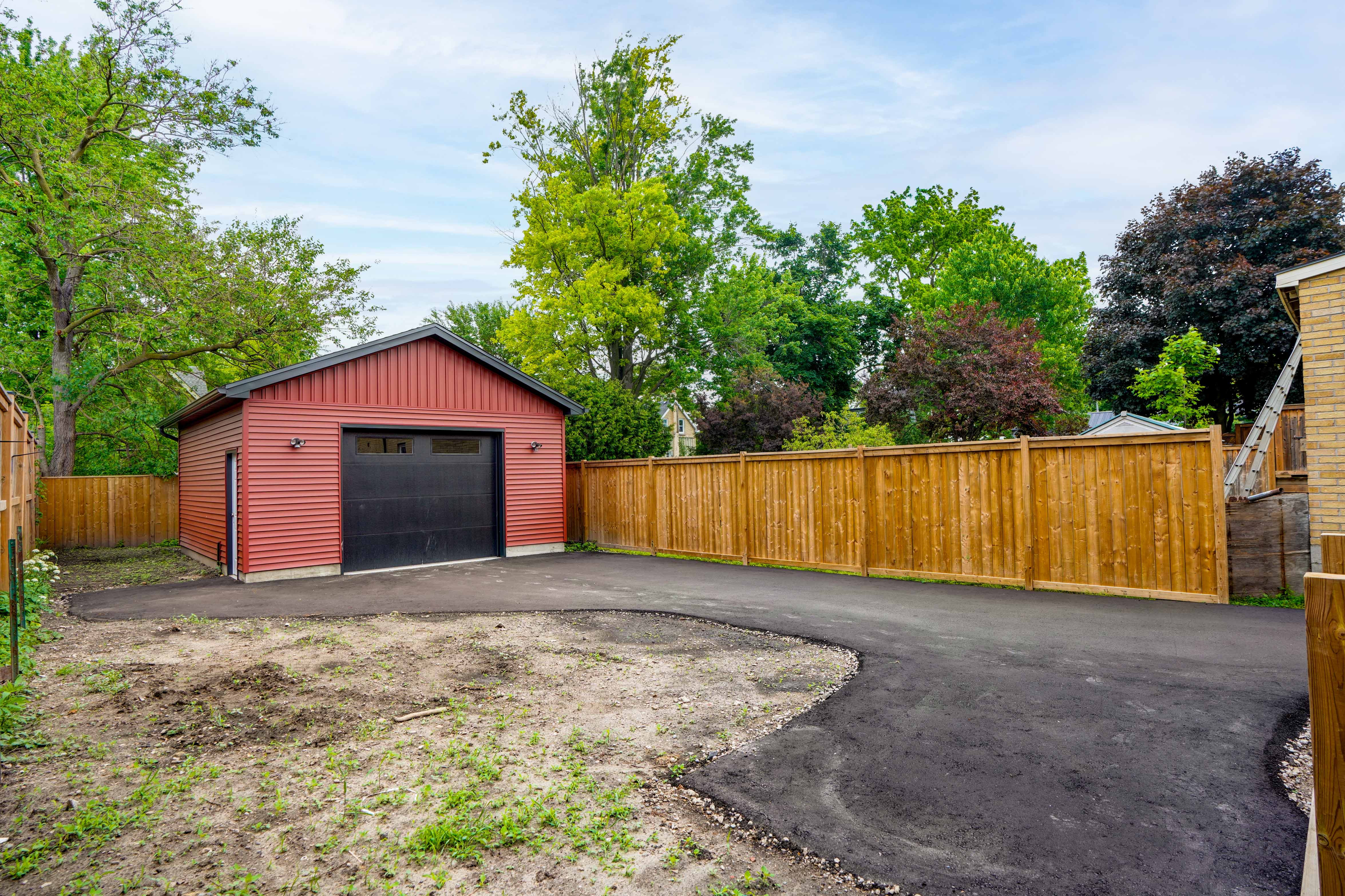 Completly newly built home from the inside out!
