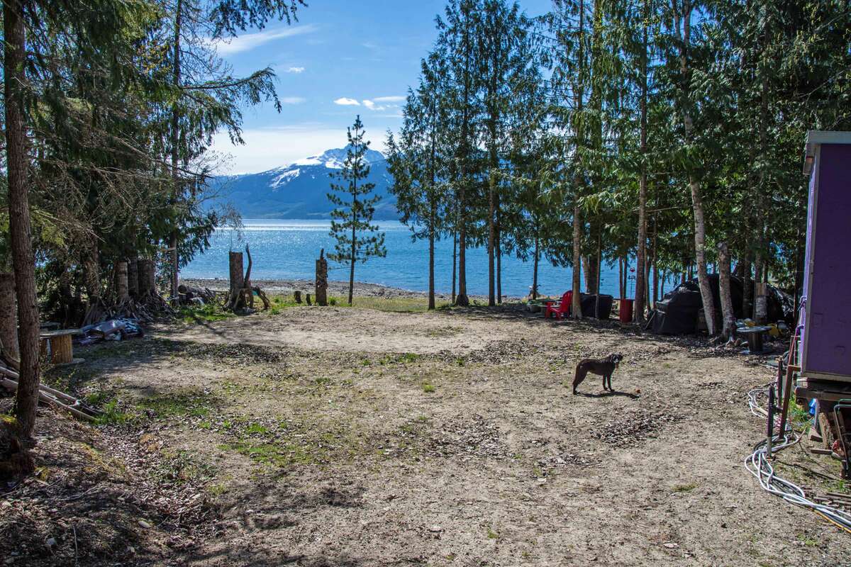 Beautiful Waterfront Property!