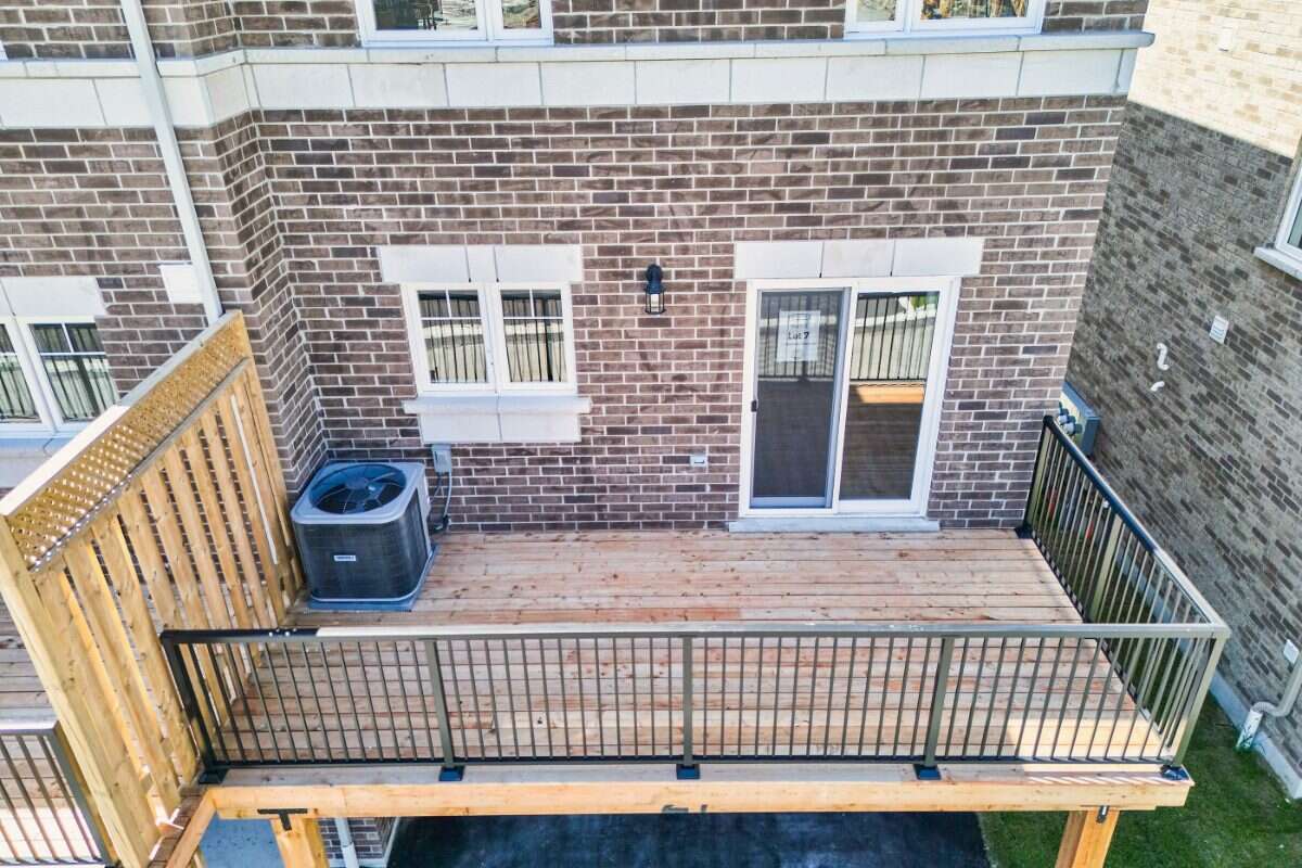 Move-In Ready 3-Bedroom Townhome in Newcastle