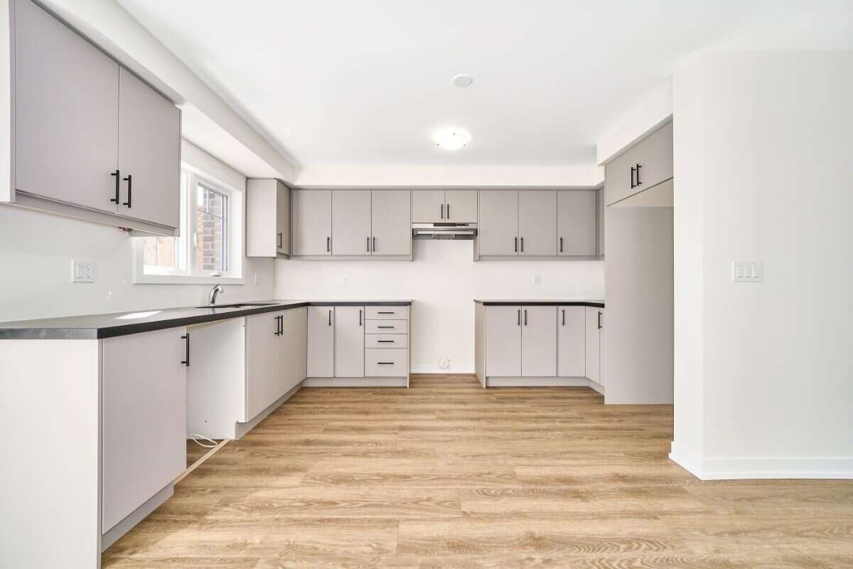 Move-In Ready 3-Bedroom Townhome in Newcastle