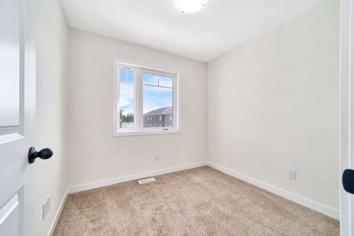 Move-In Ready 3-Bedroom Townhome in Newcastle