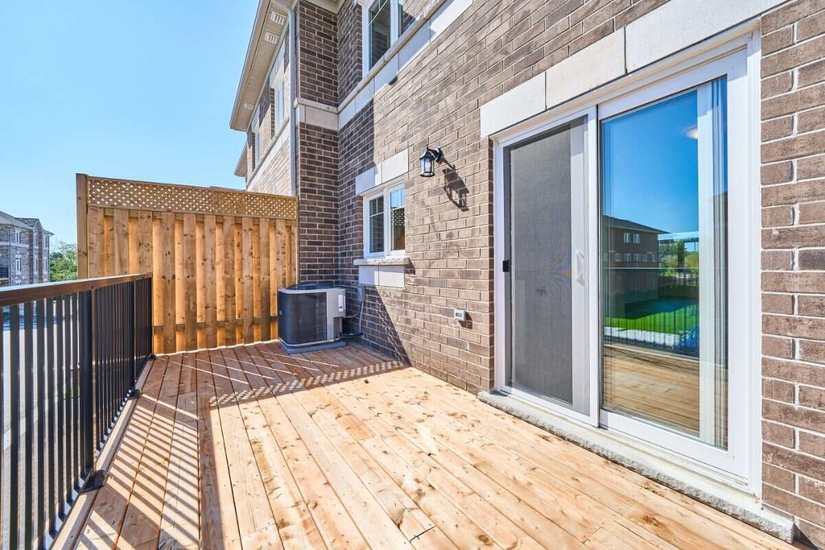 Move-In Ready 3-Bedroom Townhome in Newcastle