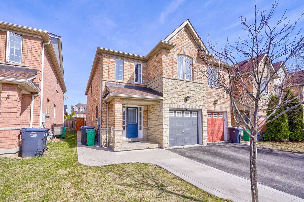  For Sale in Mississauga, 