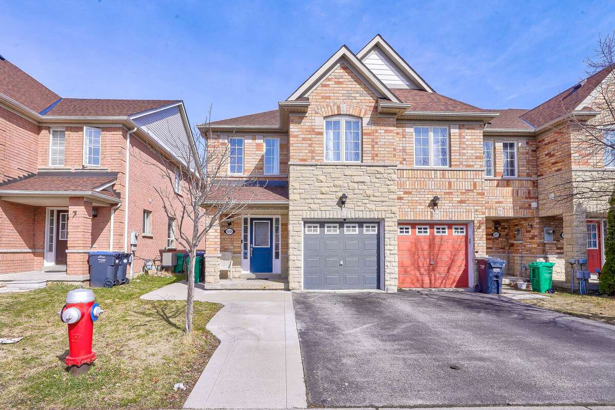  For Sale in Mississauga, 