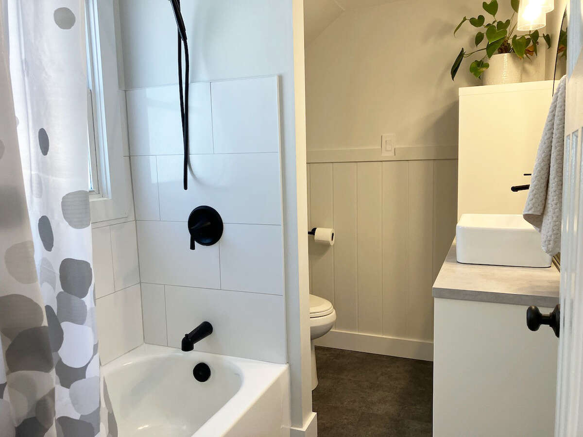 Move-In Ready Starter Home with Modern Updates